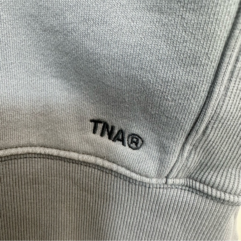 Aritzia TNA Sweatfleece Cozy Fleece BoyfriendFit Crewneck Sweatshirt Medium - Picture 9 of 15